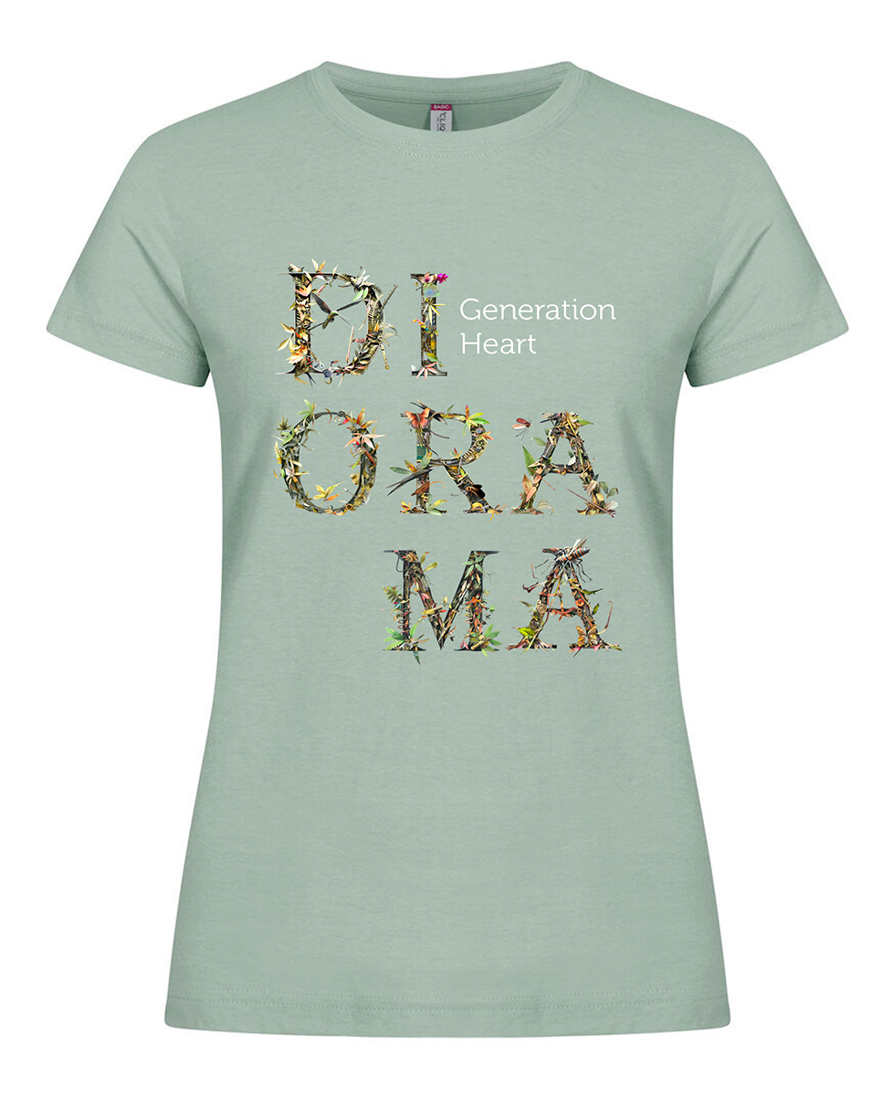 T-Shirt donna Diorama € 15,00